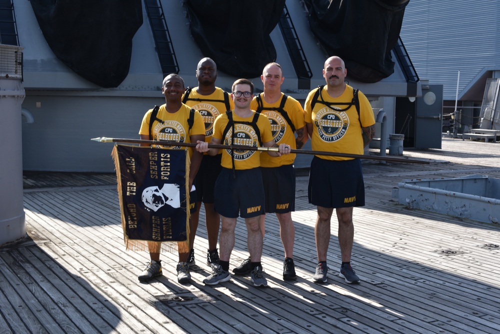 USS Gonzalez (DDG 66) Sailors participate in CPO Heritage training event