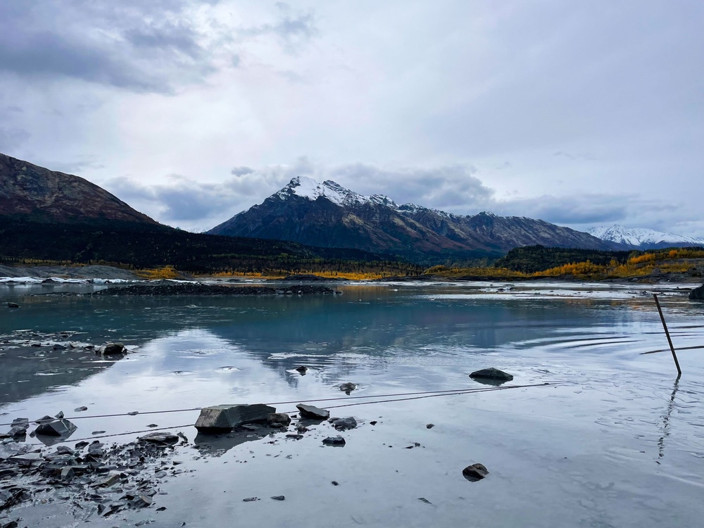Airmen Treat, Carry Injured Hiker Across Alaskan Glacier on Day Off