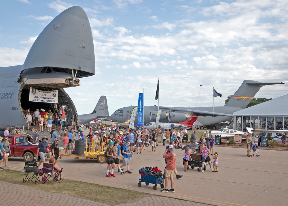 340th FTG pilots featured at EAA AirVenture