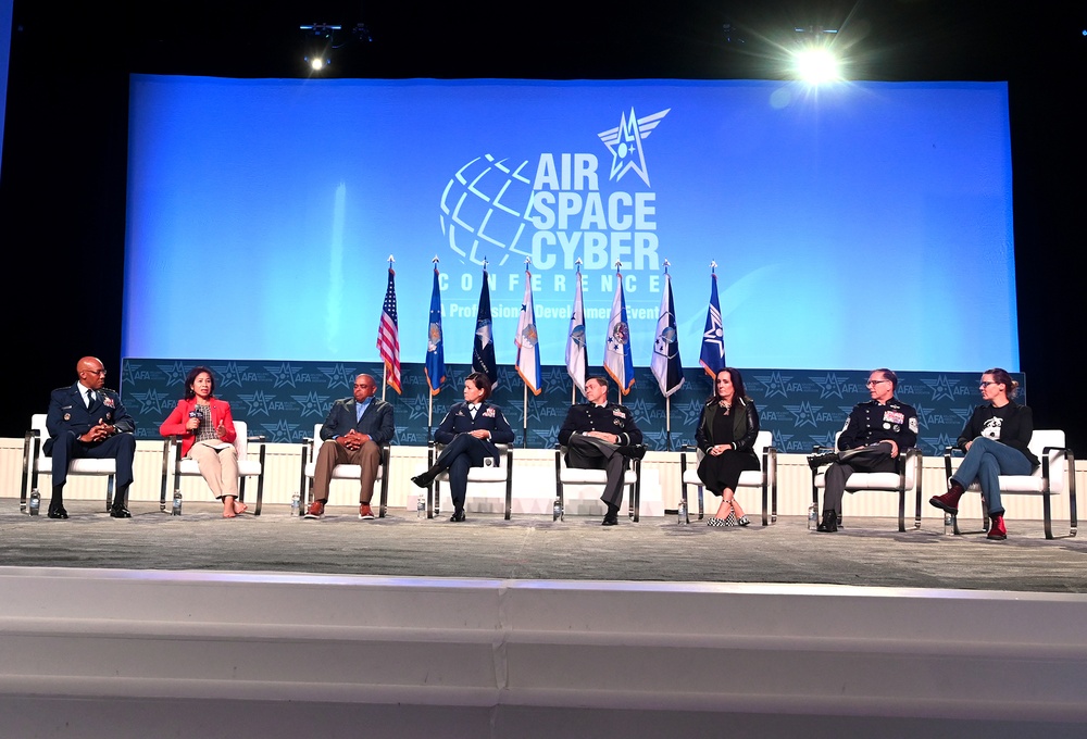 Air Force Senior Leaders Take Part in Panel Discussion