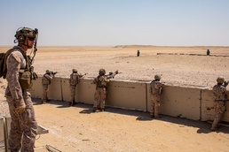 26th MEU(SOC), Kuwait Marines execute squad reinforced attack