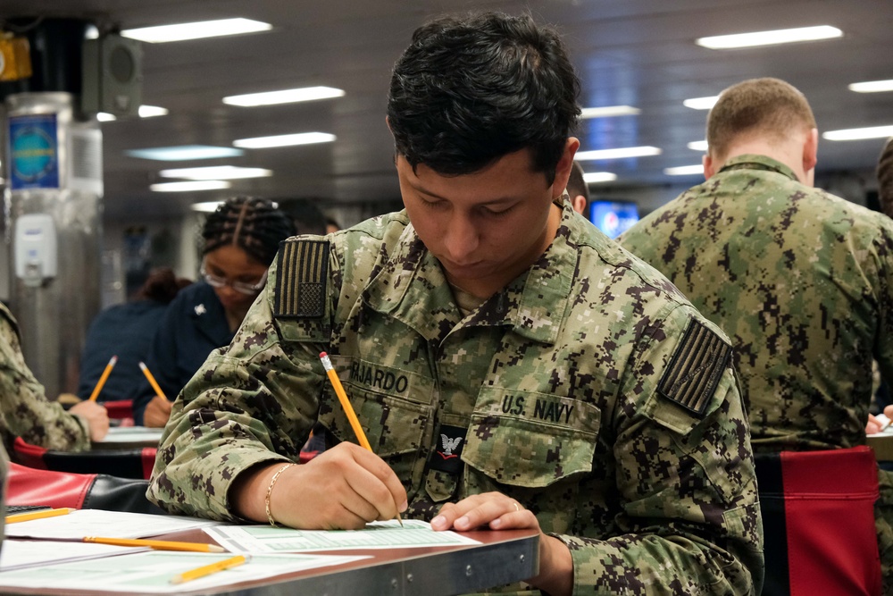 Boxer Sailors Test For E-5 Advancement