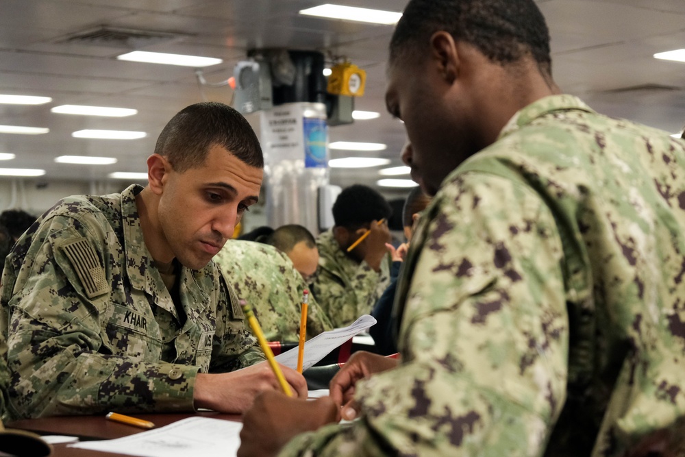 Boxer Sailors Test For E-5 Advancement