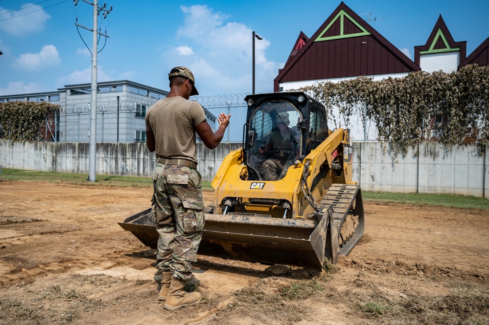 Dirt Boyz lay the foundation for the 51st FW