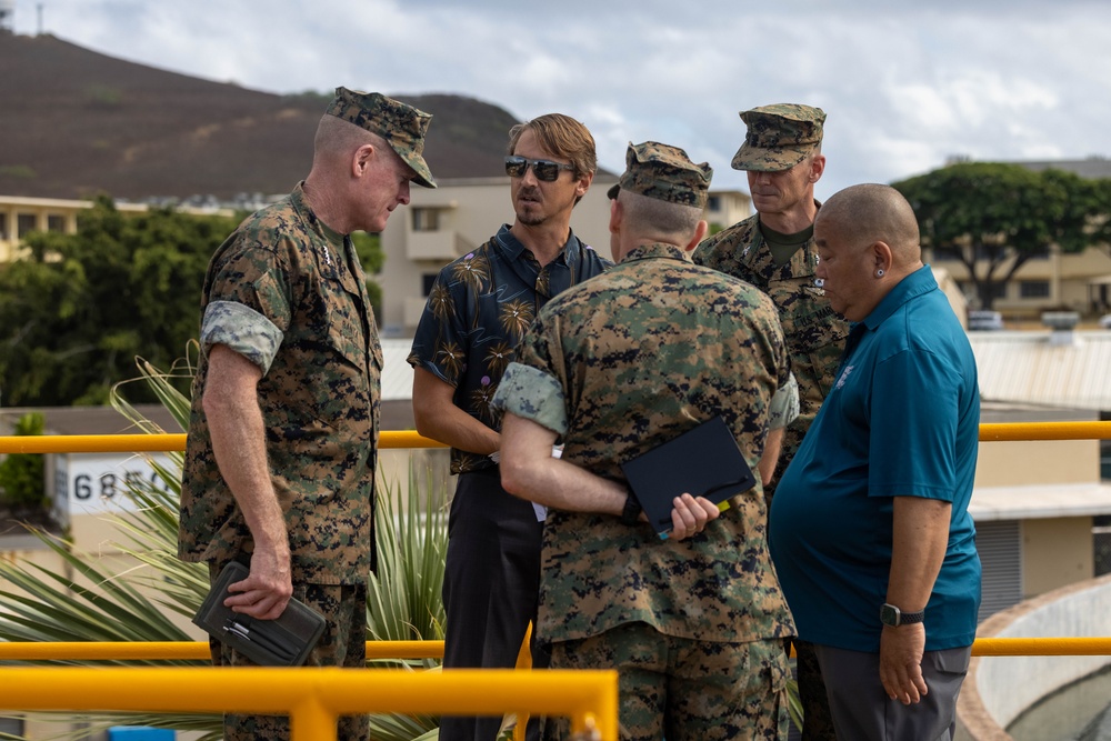 Deputy Commandant of Installations and Logistics visits MCBH - 2023