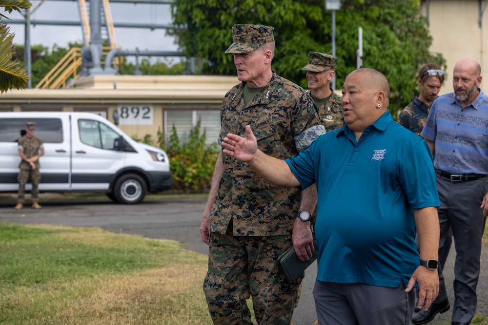 Deputy Commandant of Installations and Logistics visits MCBH - 2023