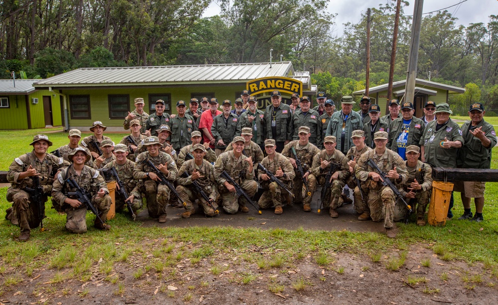 25th ID Honors Veterans during Installation Tour