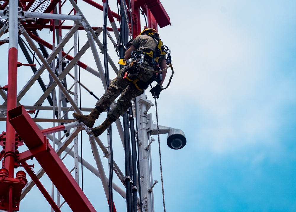 41st Signal Battalion climbing to the top!