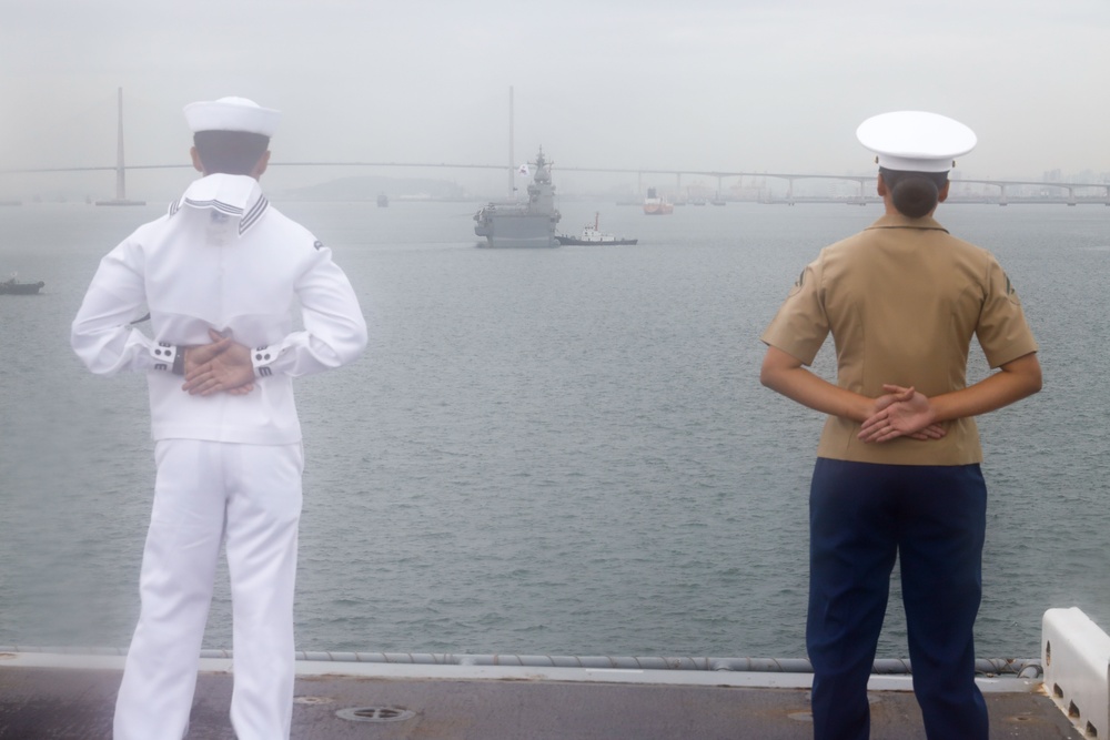 3d MLG Marines man the rails for 73rd Anniversary of Incheon Landing