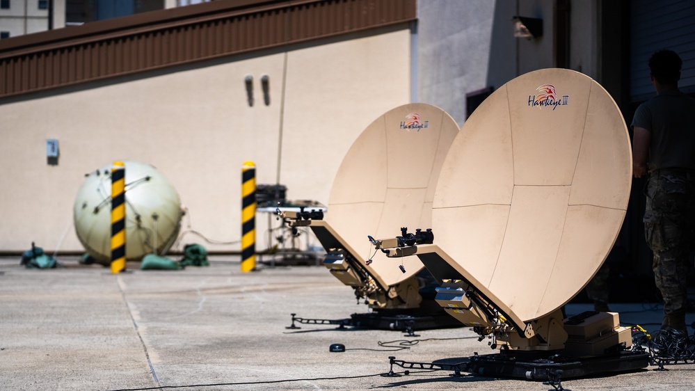 304th Expeditionary Signal Battalion Enhanced conducting maintenance.