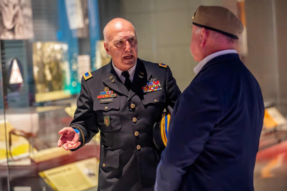 Vietnam War veterans who fought alongside Medal of Honor recipient Capt. Larry Taylor visit Army Museum