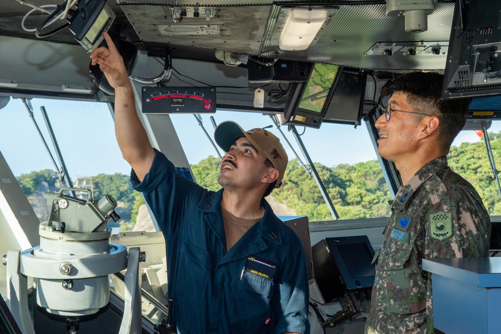 USS Ronald Reagan (CVN 76) hosts tour for members of the Republic of Korea/U.S. Combined Forces Command Future Operations and Plans Office C35