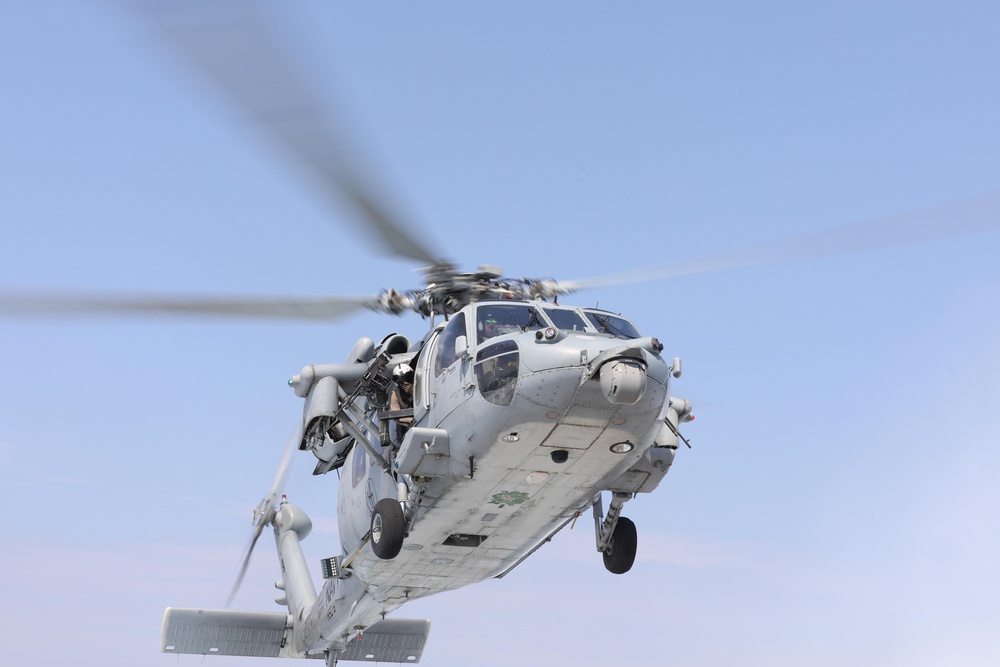 Flight Operations Onboard USS Ramage