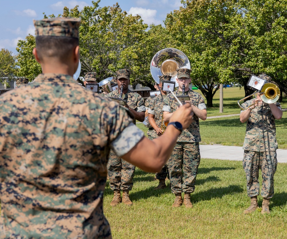 2d MARDIV Band performs at opening of United Service Organizations