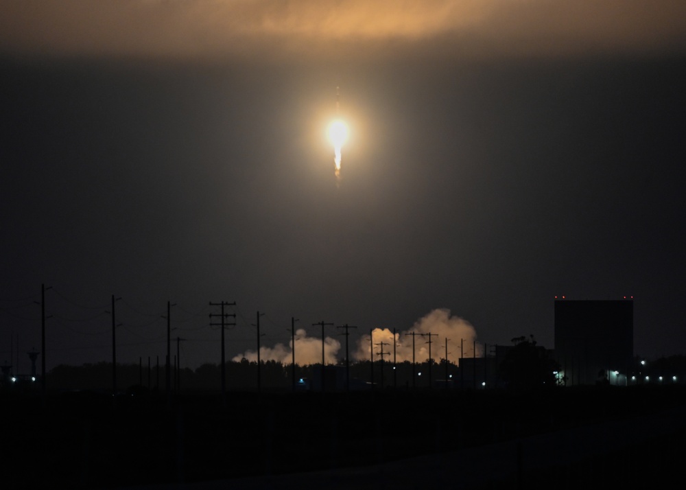 Firefly Alpha Mission 'VICTUS NOX' Successfully Launches from Vandenberg