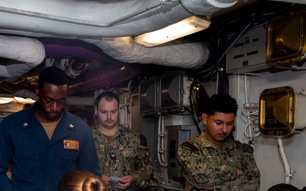Abraham Lincoln Sailors take advancement exam