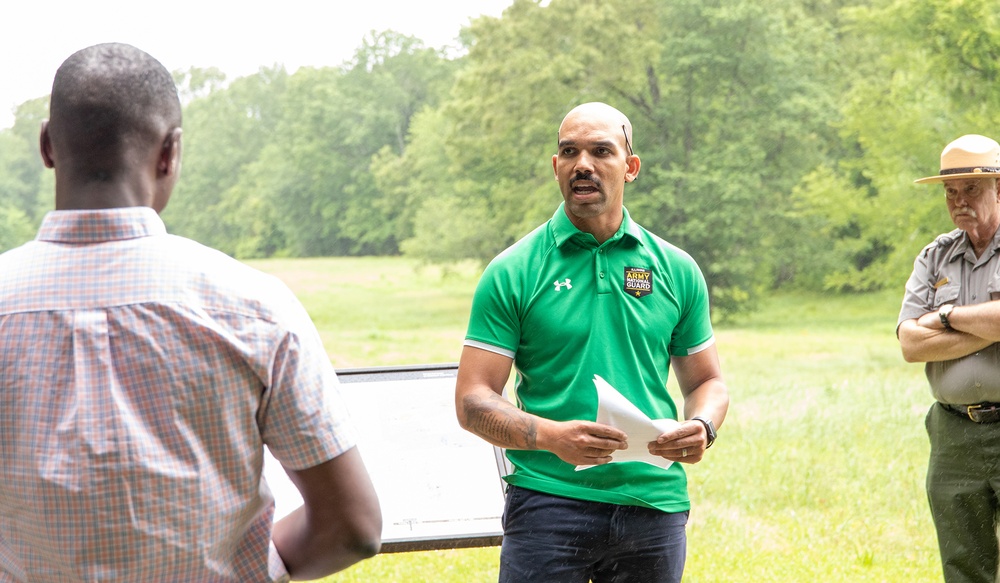 ILLINOIS ARMY NATIONAL GUARD OFFICER CANDIDATES TRAVEL BACK IN TIME TO BATTLE OF SHILOH FOR STAFF RIDE
