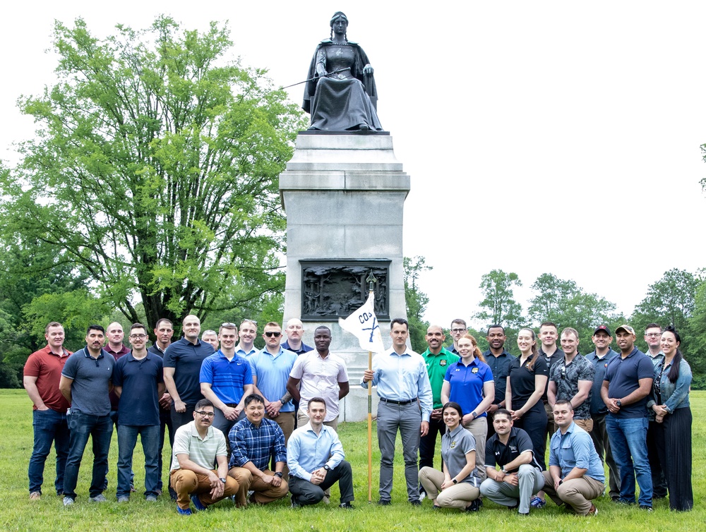 ILLINOIS ARMY NATIONAL GUARD OFFICER CANDIDATES TRAVEL BACK IN TIME TO BATTLE OF SHILOH FOR STAFF RIDE