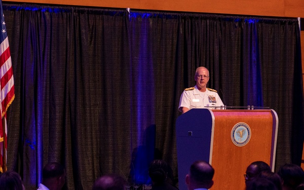 USFFC Speaks at Hampton Roads Annual Ombudsman Appreciation Dinner