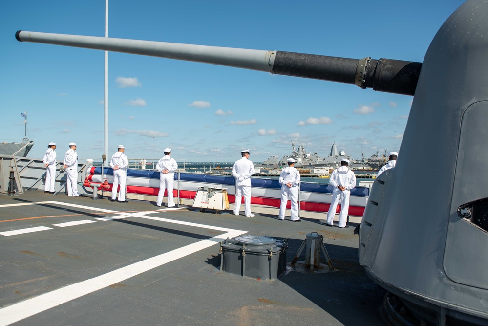 USS San Jacinto (CG 56) Decommissioning Ceremony