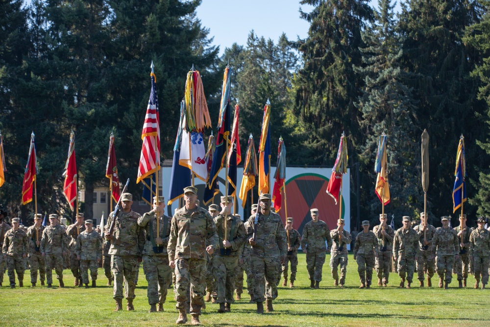 7th ID Change of Command Ceremony