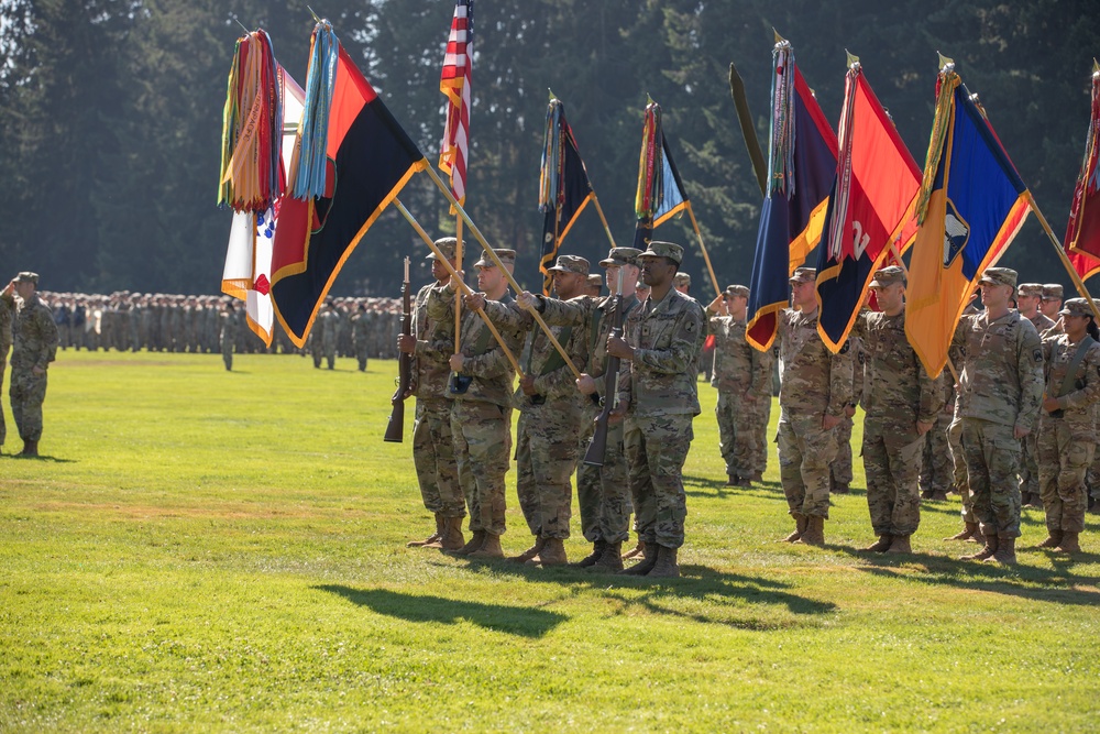 7th ID Change of Command Ceremony
