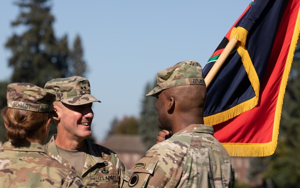 7th ID Change of Command Ceremony