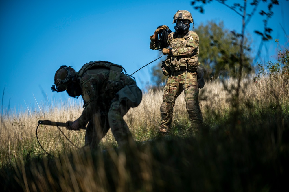 Multinational soldiers train against chemical attacks at Saber Junction 23