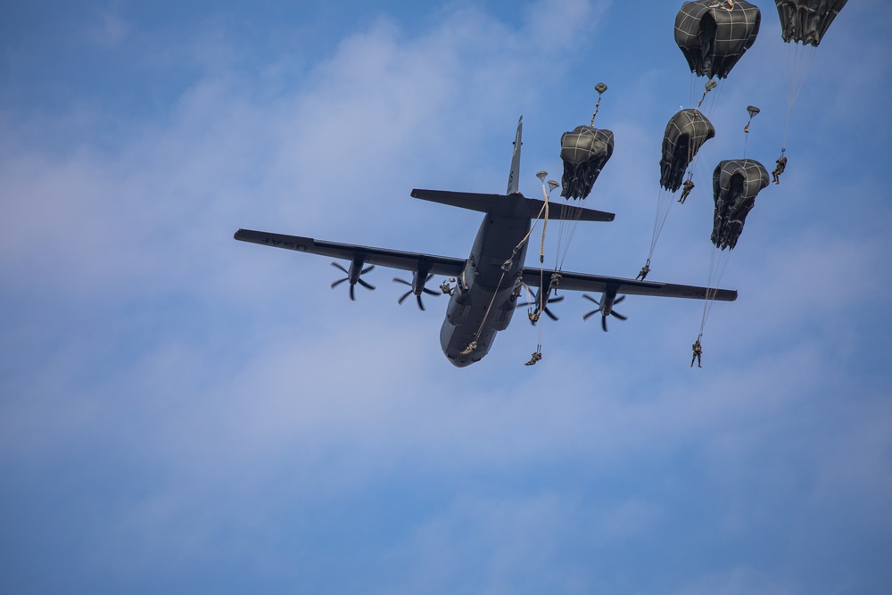 82nd Airborne Division Paratroopers Participate in Falcon Leap 2023