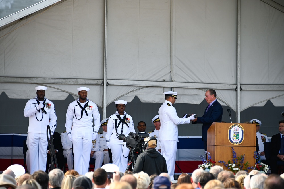 USS Marinette Commissions the Wright Way