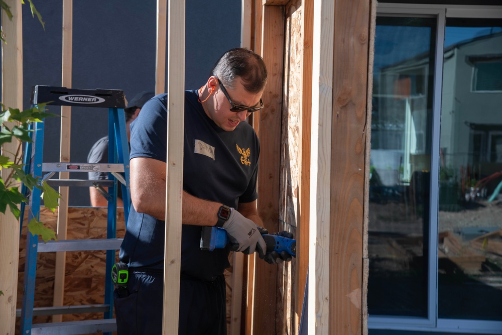 NMCB 4 Works with habitat for humanity during Salt Lake City Navy Week