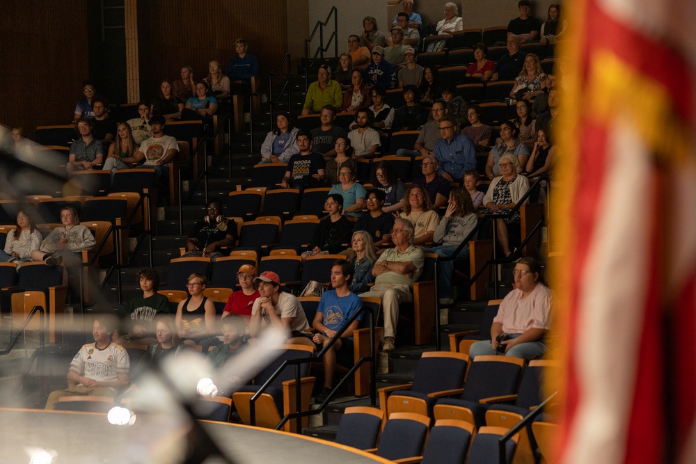 Marine Forces Reserve Band concludes fall tour at University of Tennessee at Chattanooga