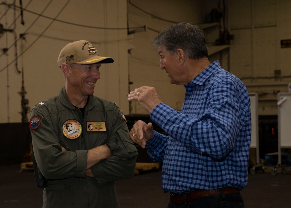 Sen. Joe Manchin tours Abraham Lincoln