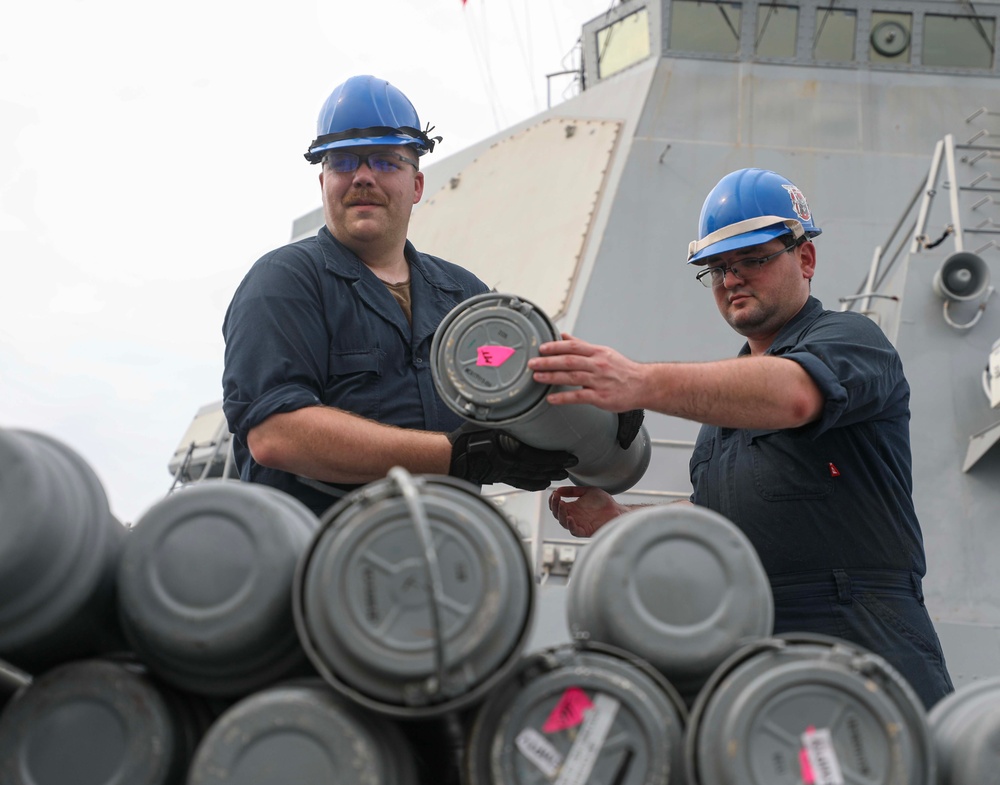 USS Dewey (DDG 105) Conducts Ammo Onload