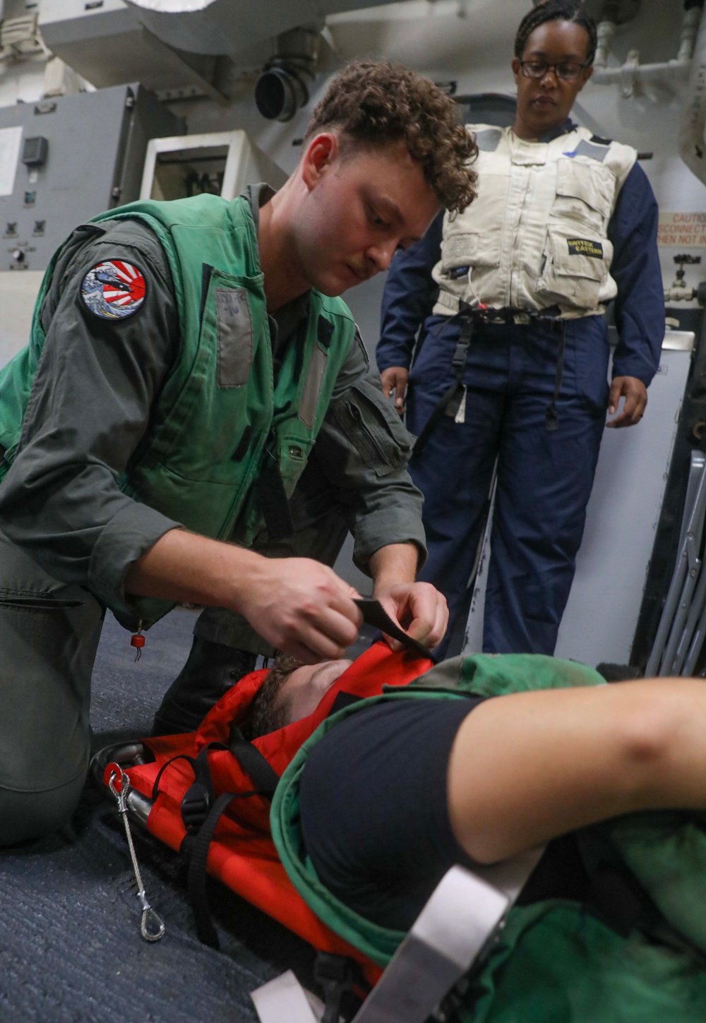 HSM-37 Conducts MEDEVAC Drill Aboard USS Dewey (DDG 105)
