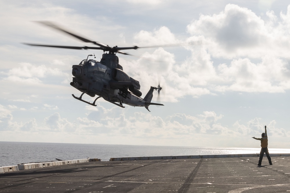 31st MEU Air Defense Drills from the USS Green Bay