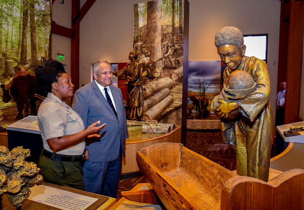 Secretary of the Navy (SECNAV) Carlos Del Toro Names a U.S. Navy Ship After American Abolitionist and Social Activist Harriet Tubman