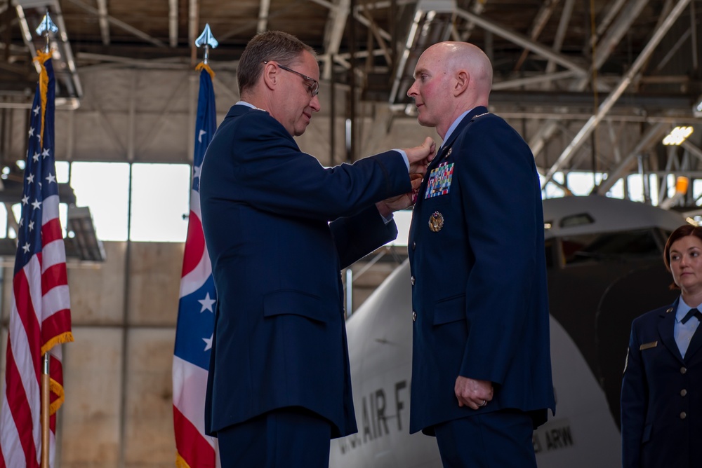 Col. Grady receives Meritorious Service Medal