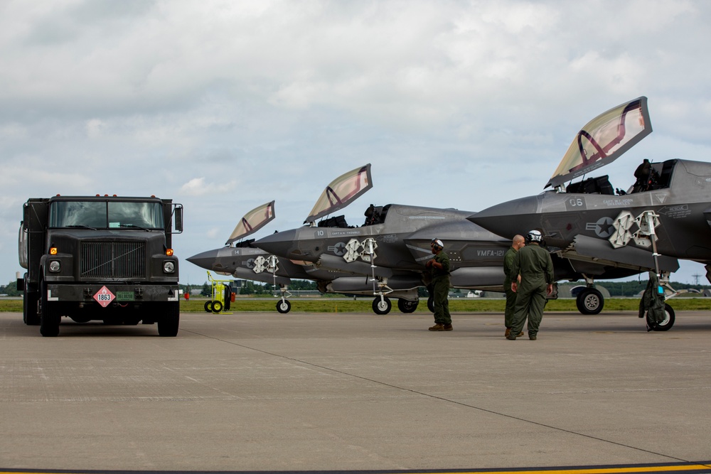 Green Knights and Bats roll with refuel with 35th Logistics Readiness Squadron