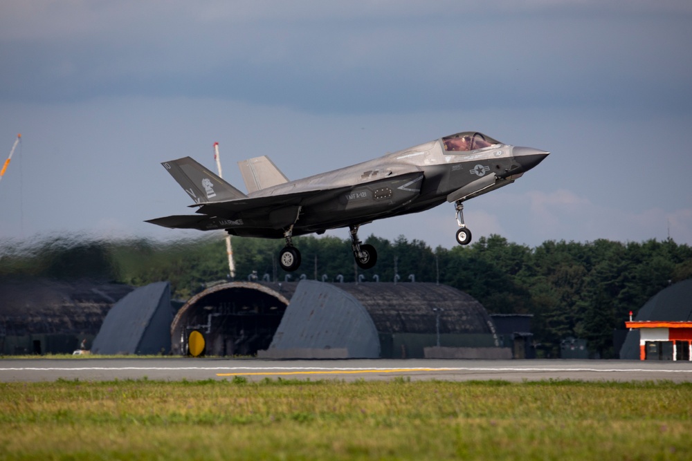 Green Knights and Bats roll with refuel with 35th Logistics Readiness Squadron