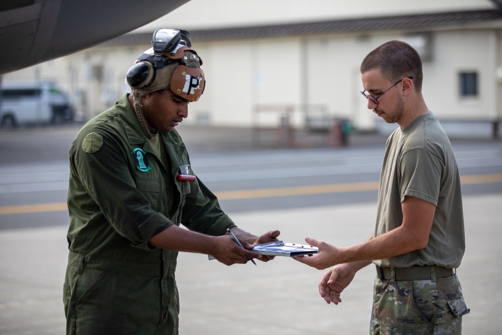 Marine Fighter Attack Squadron 121 refuels with 35th Logistics Readiness Squadron