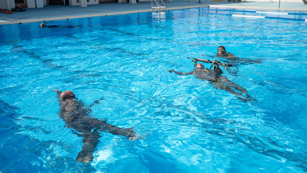 Soldiers Conduct Water Survival Training