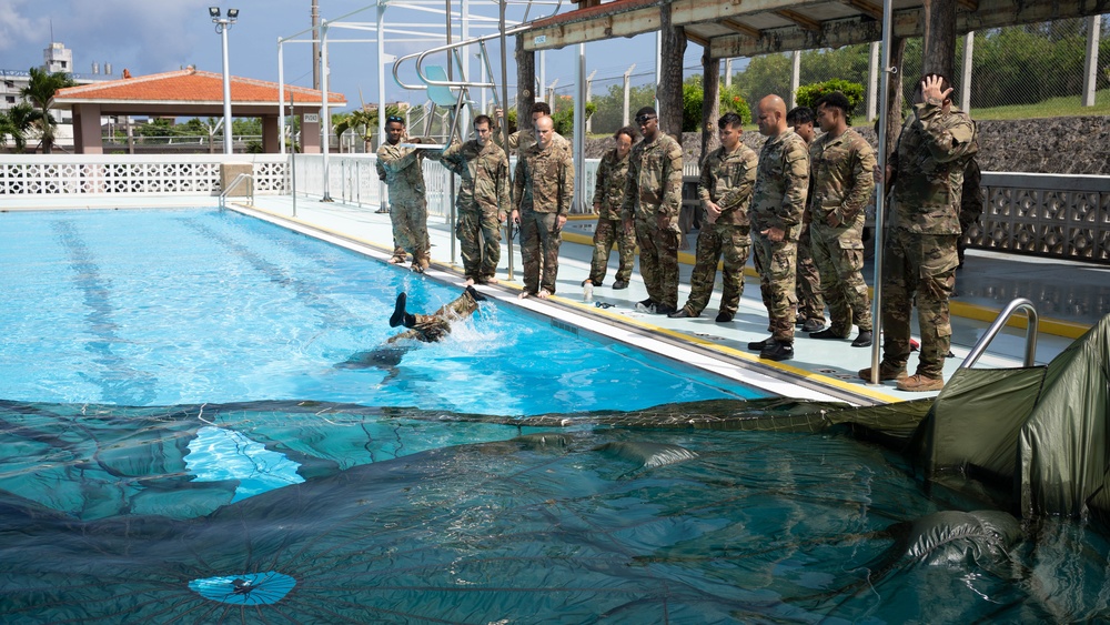 Soldiers Conduct Water Survival Training