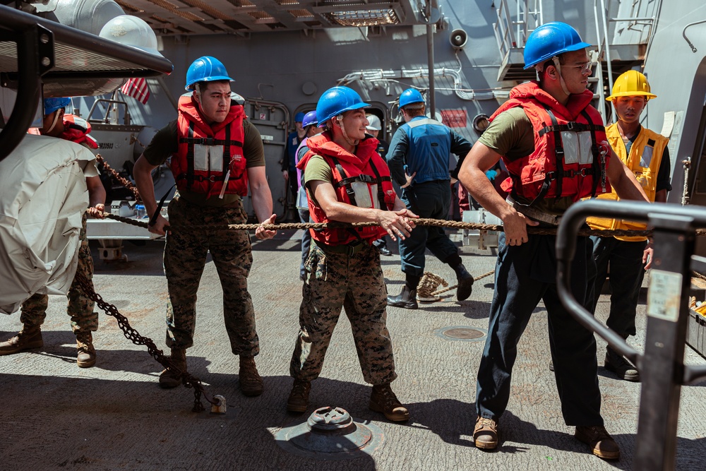 RAS aboard the USS Green Bay