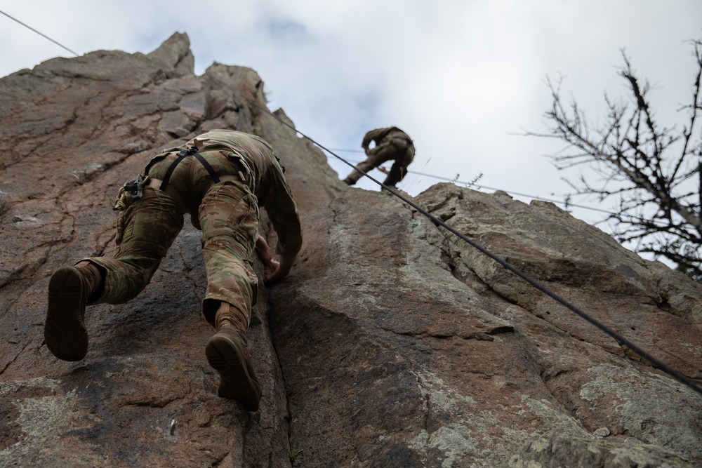 Soldiers from 10th Mountain Division and Bulgarian Land Forces 101st Alpine Regiment participate in the Rhodope 23 mountain movement technique in high-angle terrain event on Sep. 18, 2023, near Smolyan, Bulgaria