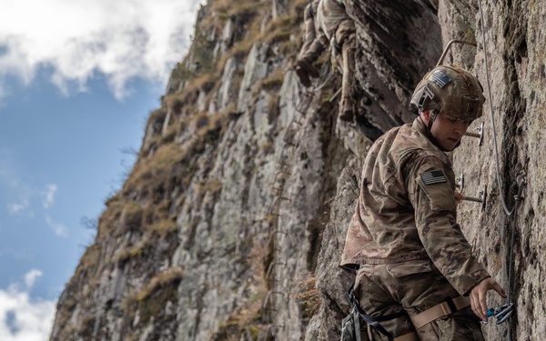 Soldiers from 10th Mountain Division and Bulgarian Land Forces 101st Alpine Regiment participate in the Rhodope 23 mountain movement technique in high-angle terrain event on Sep. 18, 2023, near Smolyan, Bulgaria