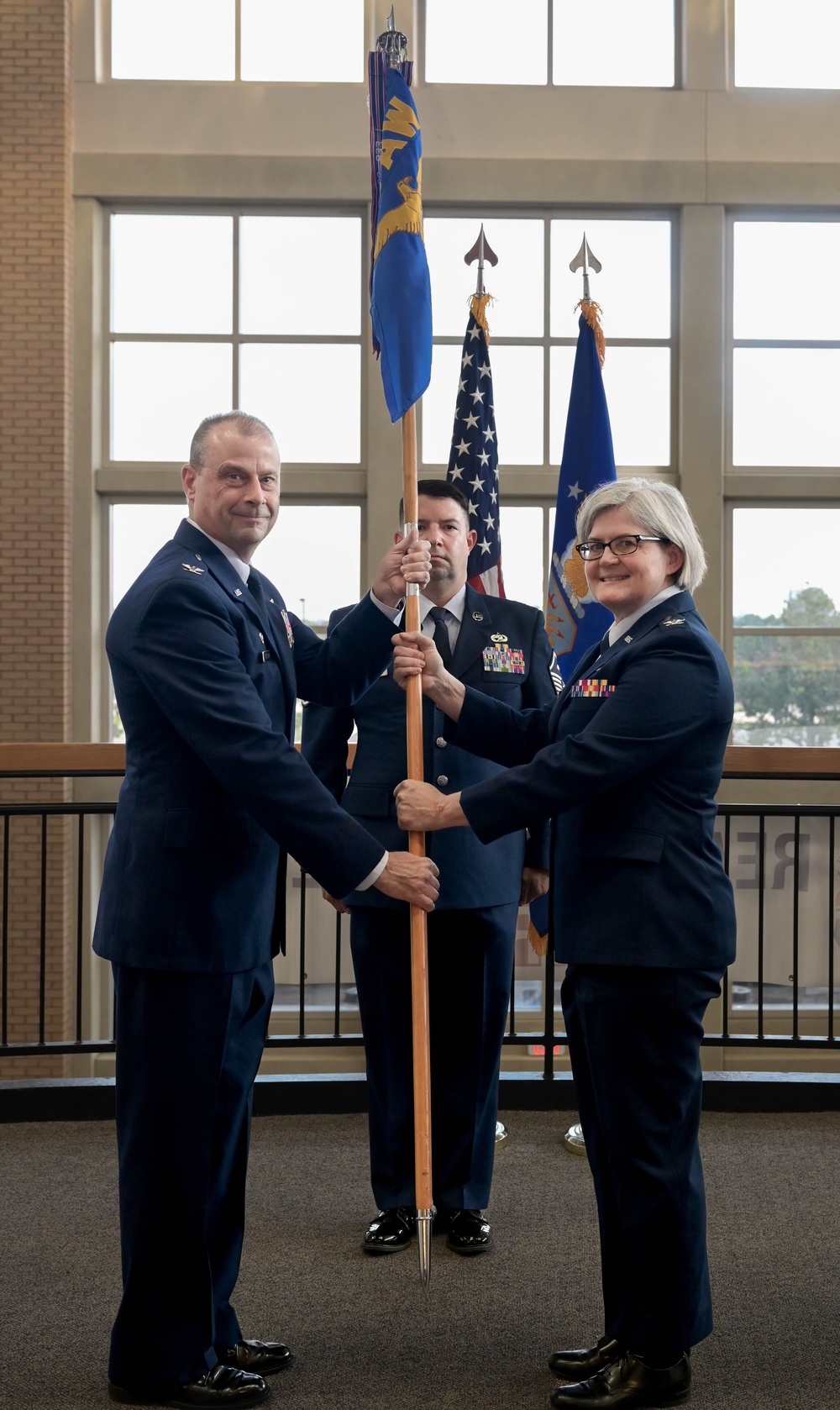 908th Aeromedical Staging Squadron Welcomes New Commander