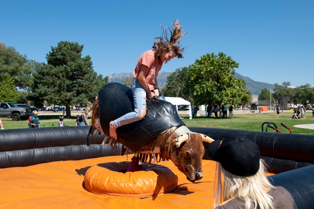 Wing shows support for reservists through annual family day celebration