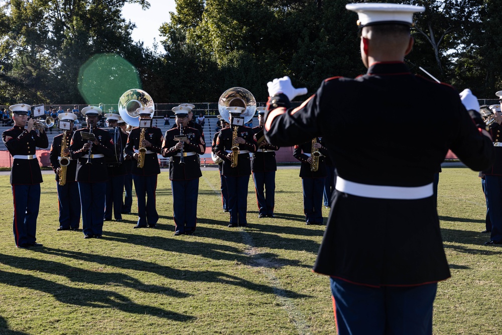 2d Marine Division Band Performs for Jacksonville High School