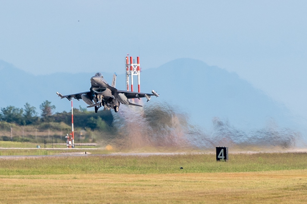 Wolf Pack launches into readiness exercise